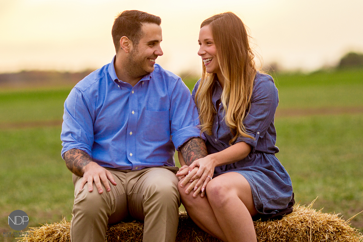 14_Donny & Gabby E-Session-1211