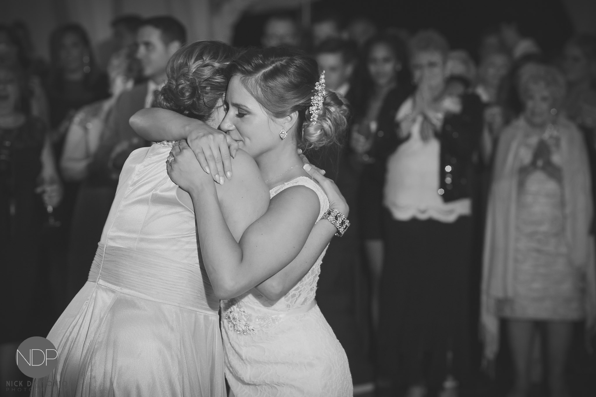 70-OBriens Sleepy Hollow Wedding Photos-FB