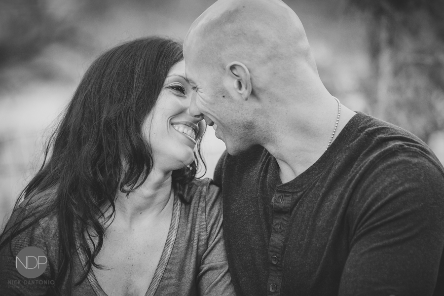 Niagara Falls Engagement Photos_Blog-15