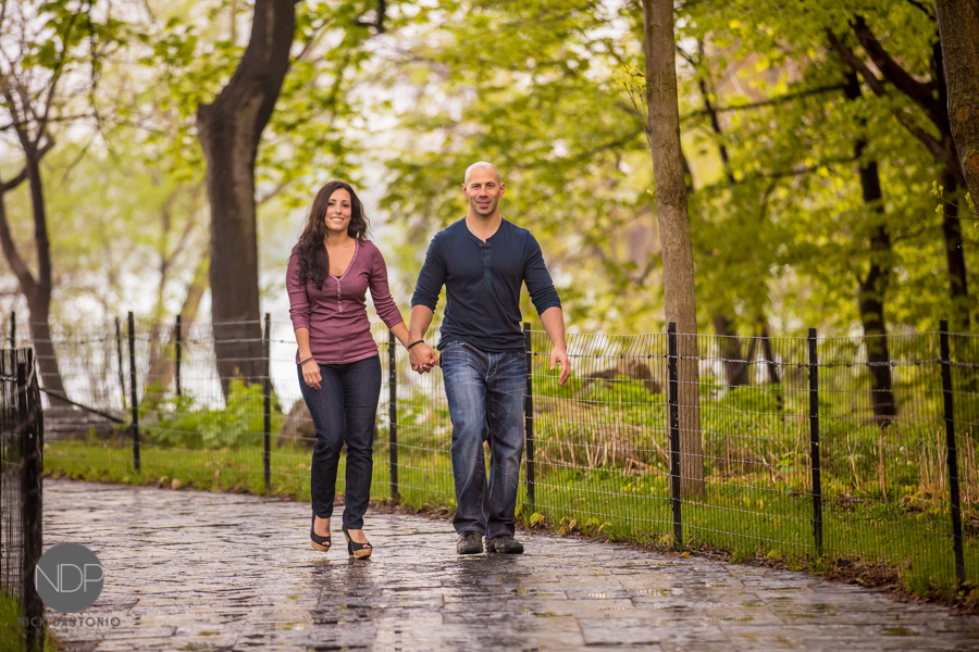 Niagara Falls Engagement Photos_Blog-17