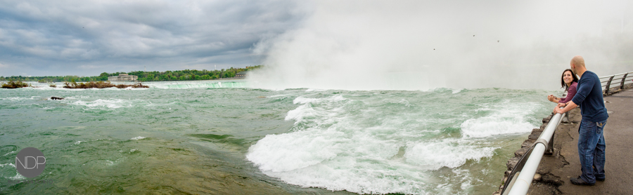 Niagara Falls Engagement Photos_Blog-7