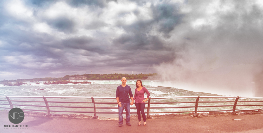 Niagara Falls Engagement Photos_Blog-8