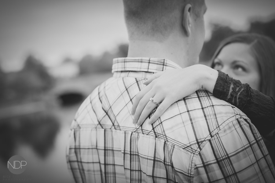 12-Hoyt Lake Buffalo Engagement Photos-Blog_© NDP 2014