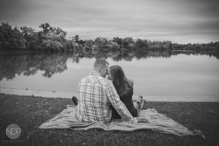20-Hoyt Lake Buffalo Engagement Photos-Blog_© NDP 2014