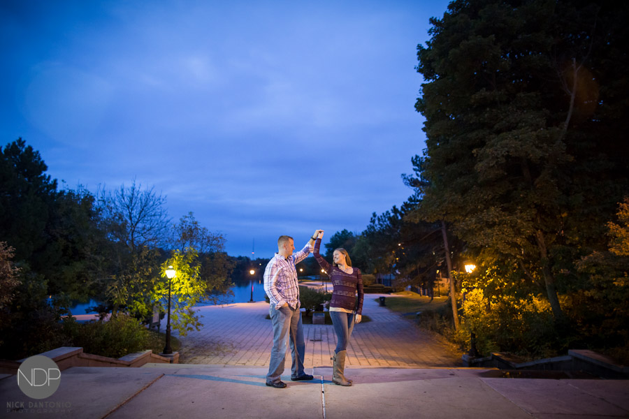 23-Hoyt Lake Buffalo Engagement Photos-Blog_© NDP 2014