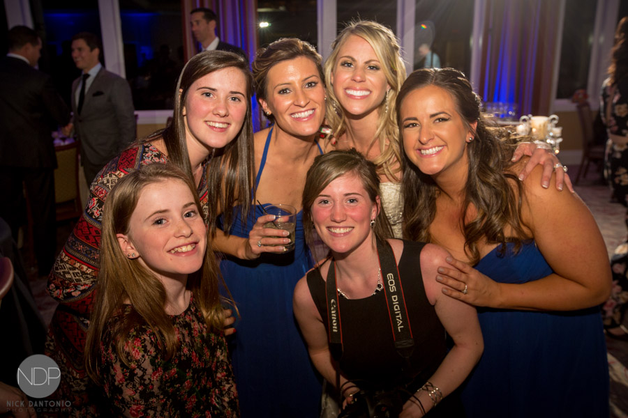 81-Lake of Isles Wedding Photos-Blog_© NDP 2014