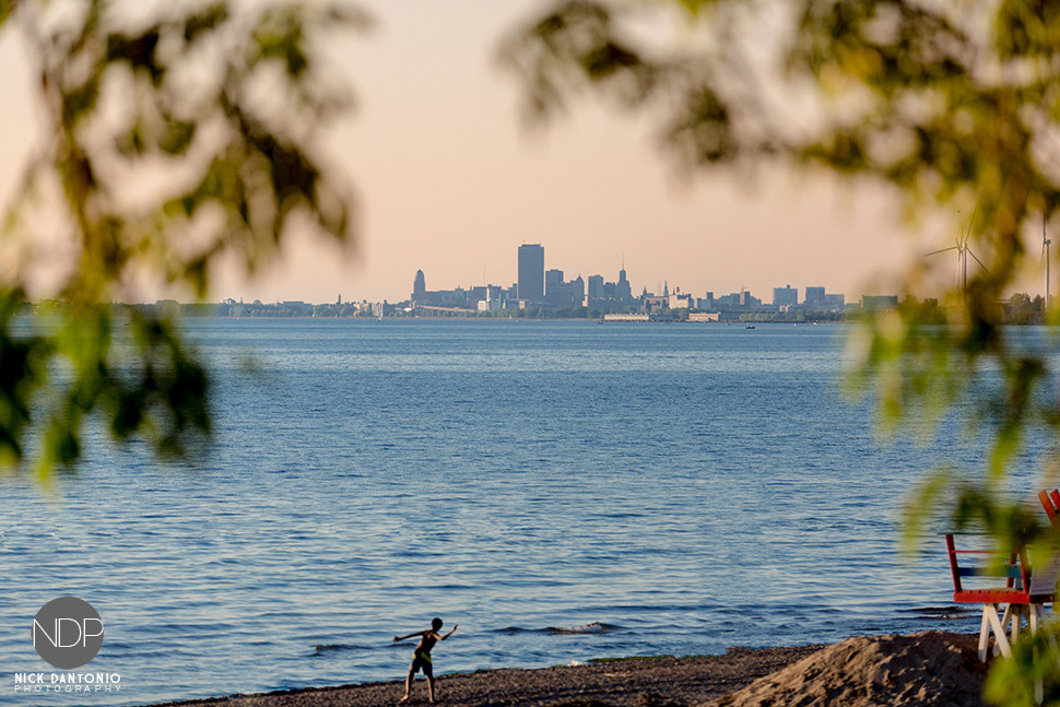 01-Buffalo Hamburg Beach Engagement Photo