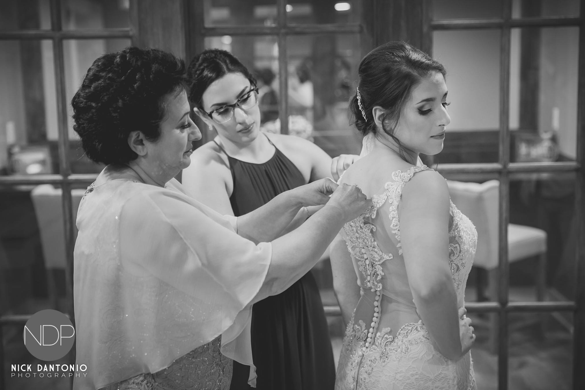 06-Deerfield Getting Ready Wedding