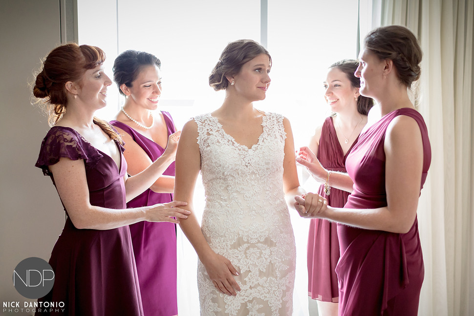 06-Hilton Garden Inn Wedding Getting Ready