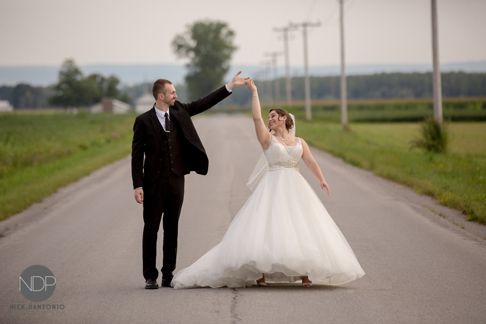 14-Geneseo Wedding Photos-Blog_© NDP 2015