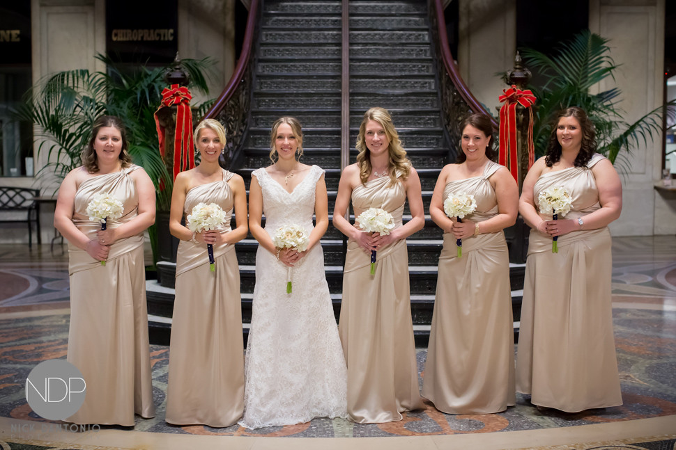 16-Ellicott Square Building Wedding Photos-Blog_© NDP 2016