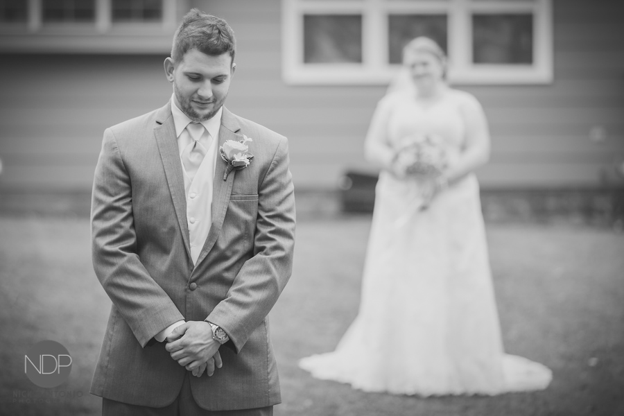 16-First Look Wedding Photos-Blog_© NDP 2015