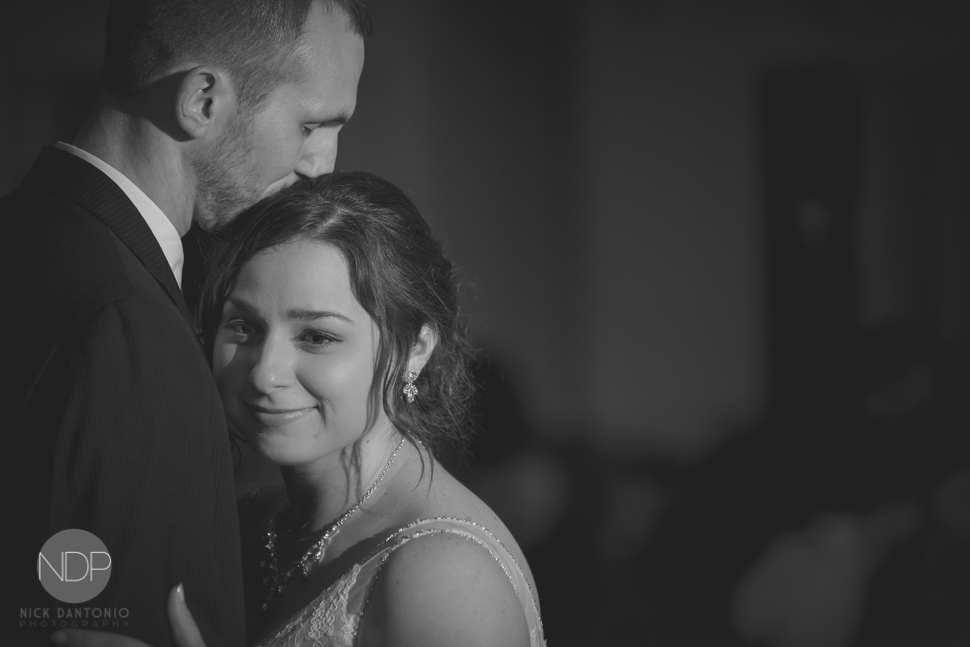 18-Geneseo Wedding Photos-Blog_© NDP 2015