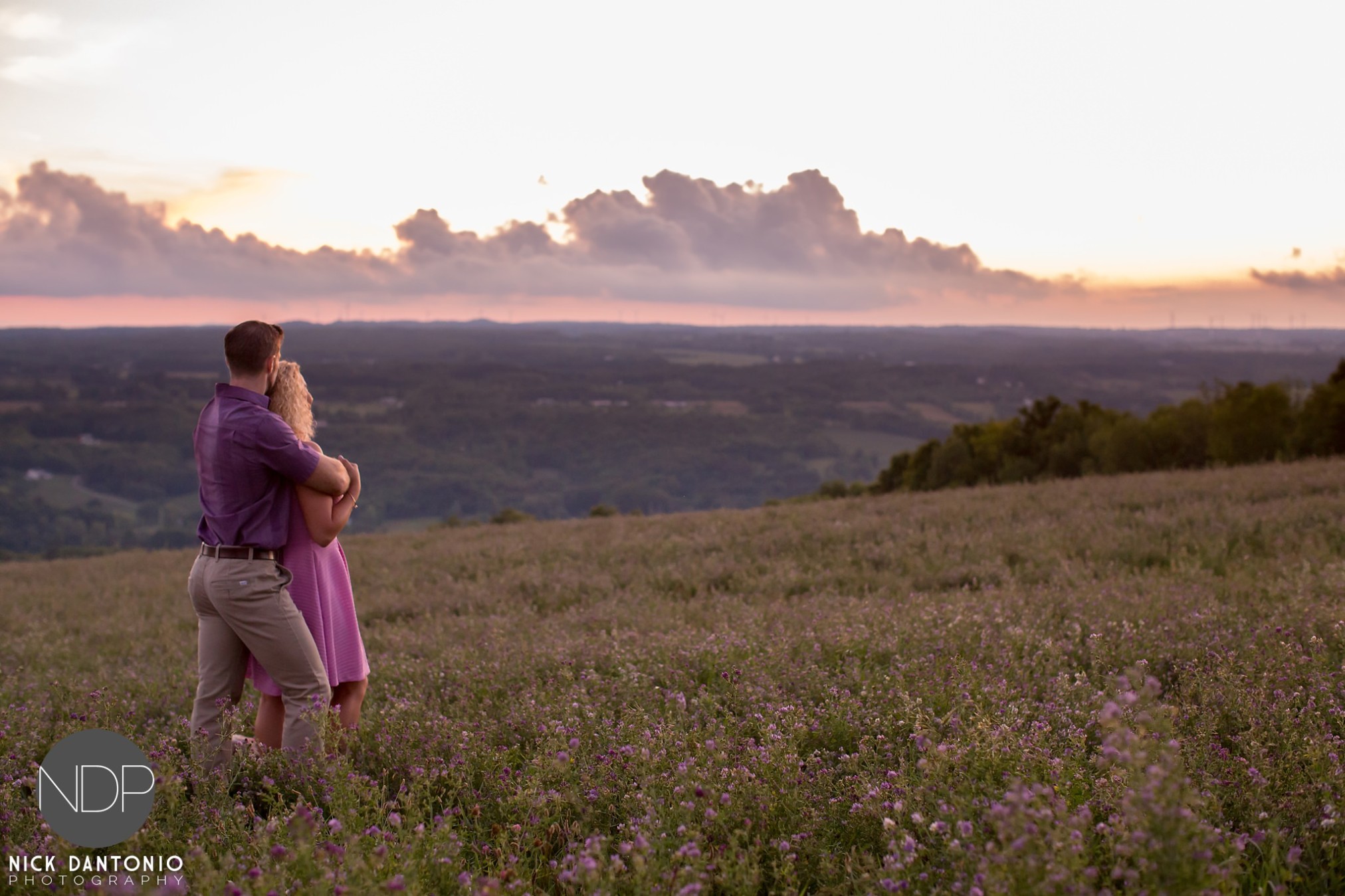 18-warsaw-sunset-engagement-photos