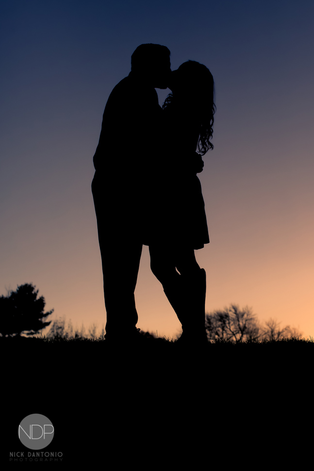 21-Country Club of Rochester Engagement Photos-Blog_© NDP 2015