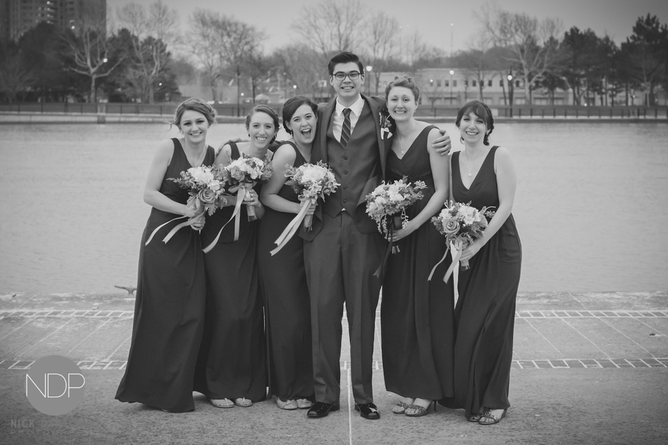22-Cornhill Landing Rochester Wedding Photos-Blog_© NDP 2016