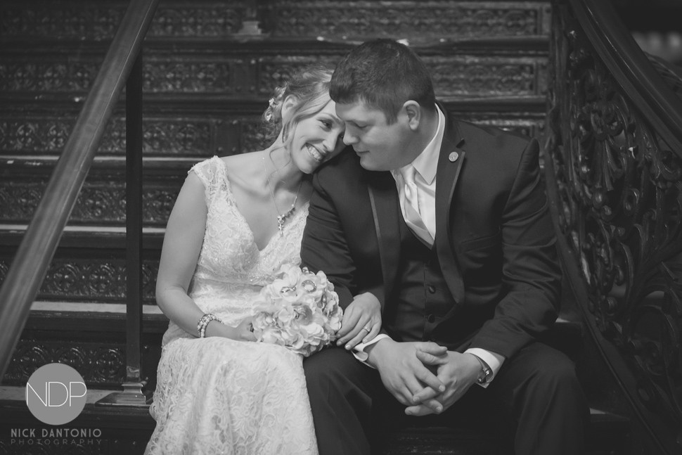 22-Ellicott Square Building Wedding Photos-Blog_© NDP 2016