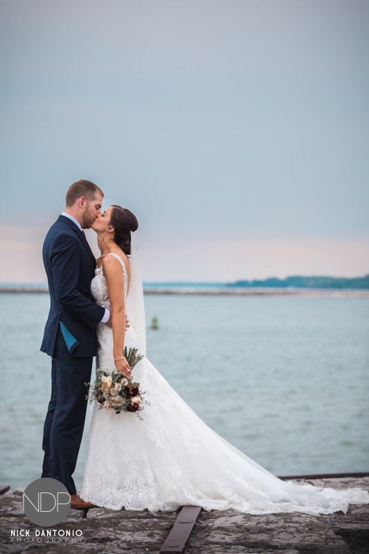 27-Canalside Buffalo Wedding