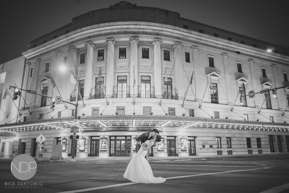 30-Downtown Rochester Wedding Photos-Blog_© NDP 2016