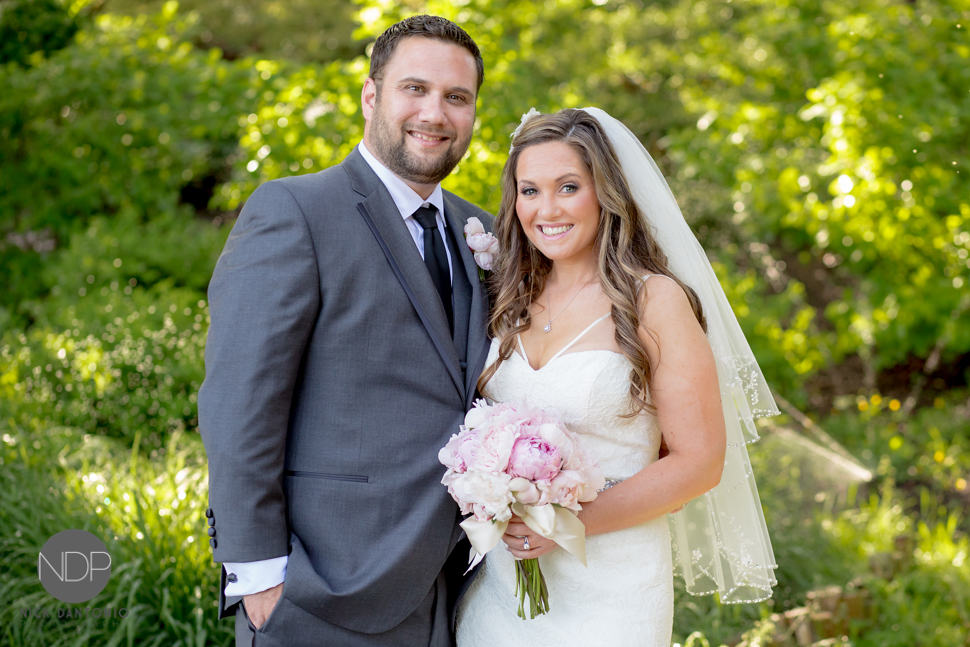 33-Buffalo Japanese Garden Wedding Photos-Blog_© NDP 2015