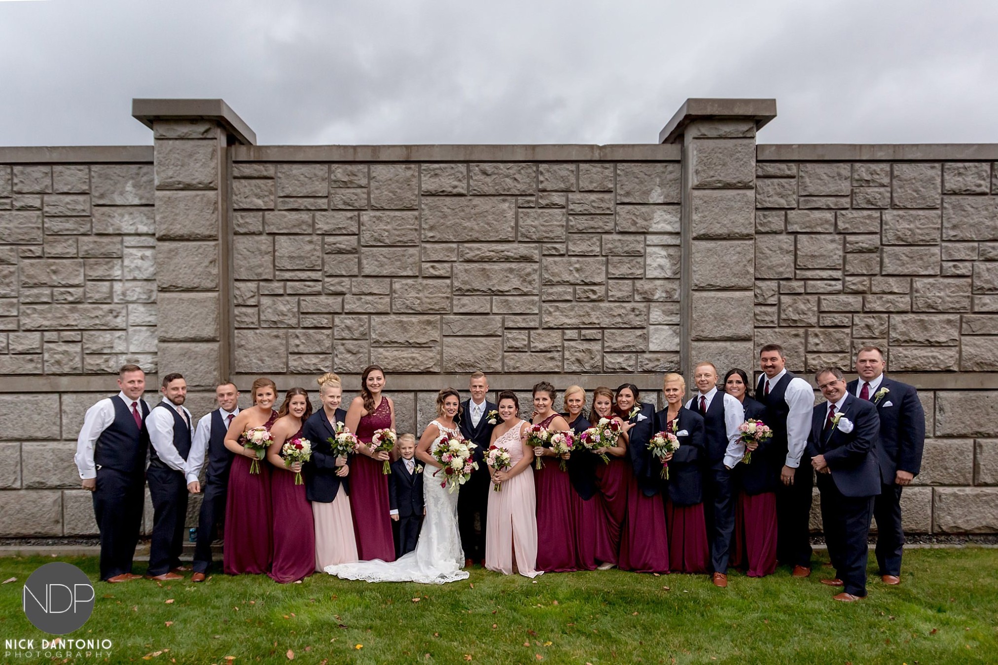 35-buffalo-silo-wedding