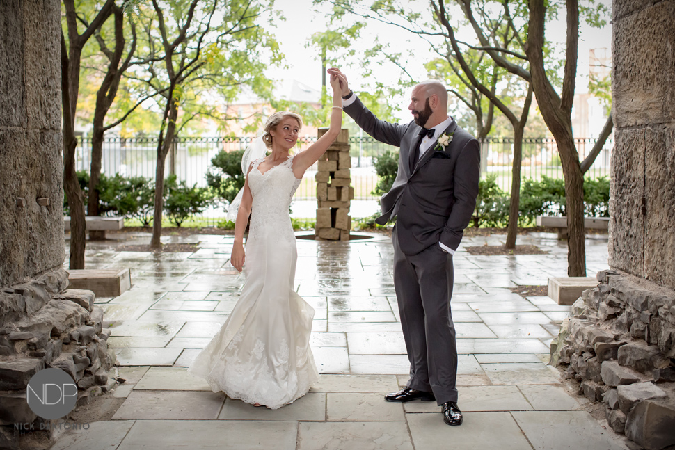 37-St. Joseph's Park Wedding-Blog_© NDP 2015