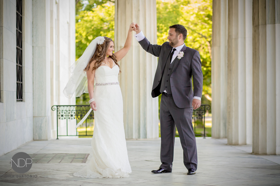 44-Buffalo Japanese Garden Wedding Photos-Blog_© NDP 2015