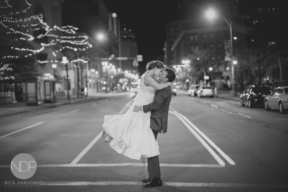 45-Downtown Rochester Street Wedding-Blog_© NDP 2016