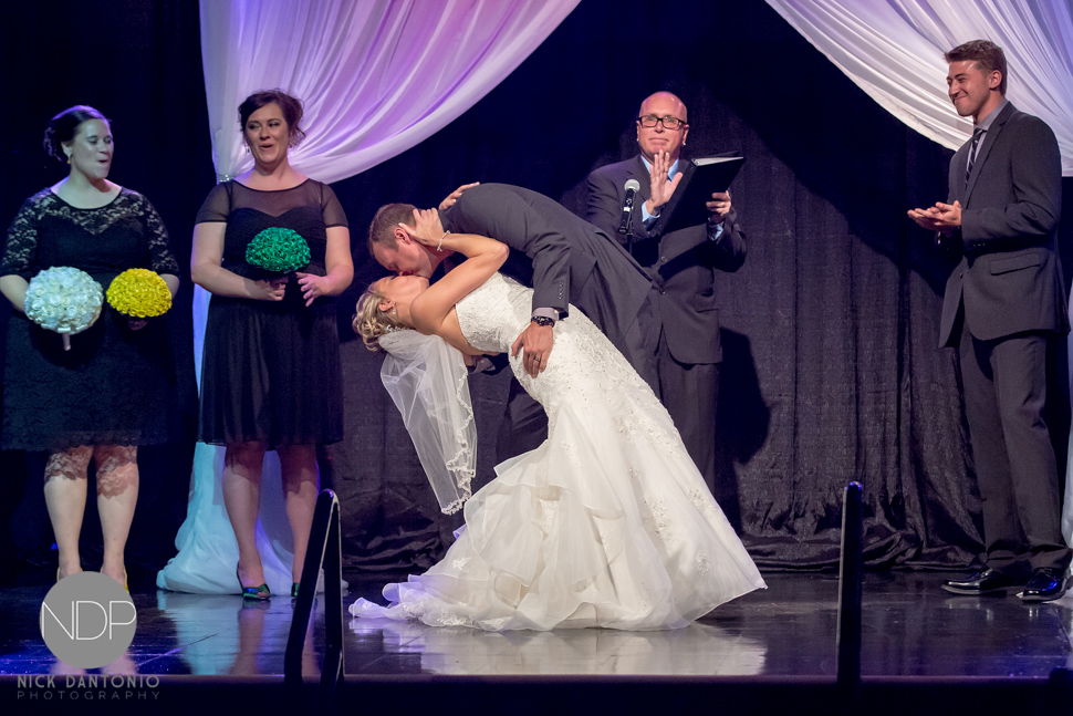 48-The Rapids Theatre Wedding-Blog_© NDP 2016