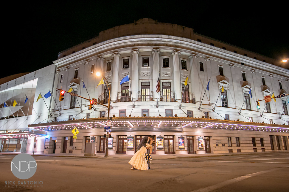 51-Eastman Theatre Wedding Photos Street Rochester-Blog_© NDP 2016