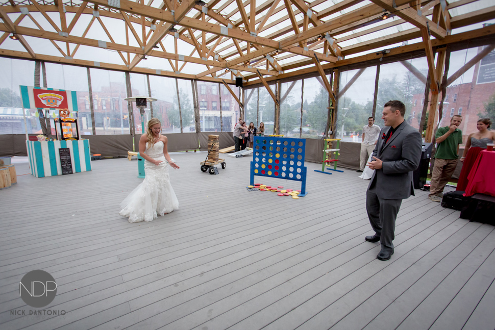 57-Larkin Square Wedding Photos-Blog_© NDP 2015