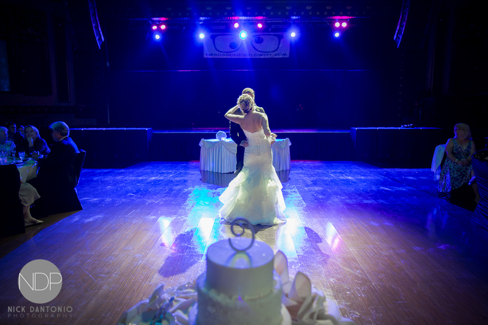 57-The Rapids Theatre Wedding Reception-Blog_© NDP 2016