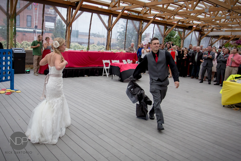 60-Larkin Square Wedding Photos-Blog_© NDP 2015