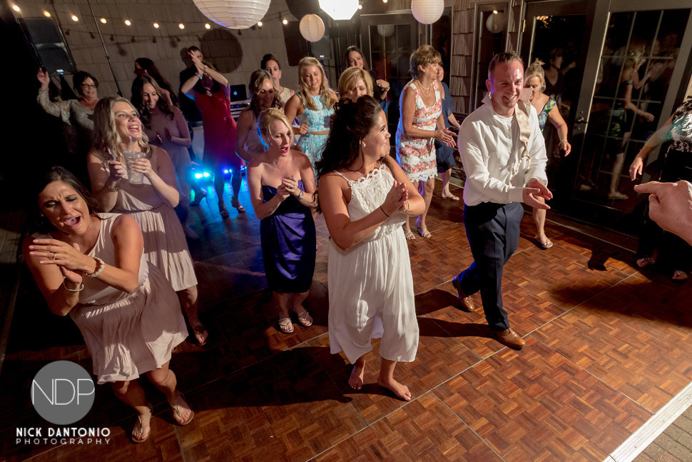 61-Timberlodge Wedding Outdoor Reception-Blog_© NDP 2016