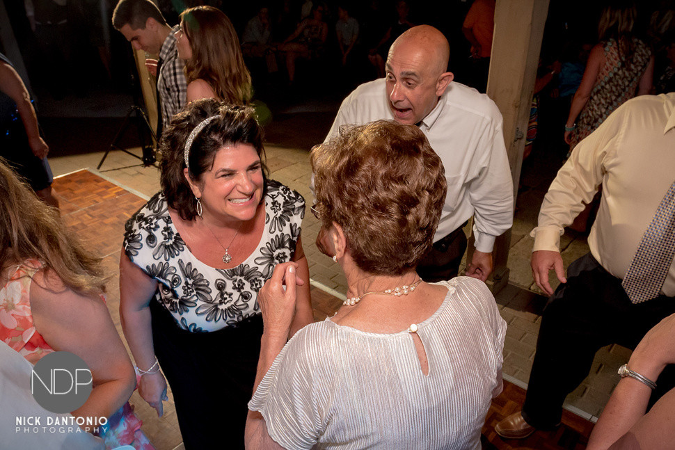 64-Timberlodge Wedding Outdoor Reception-Blog_© NDP 2016