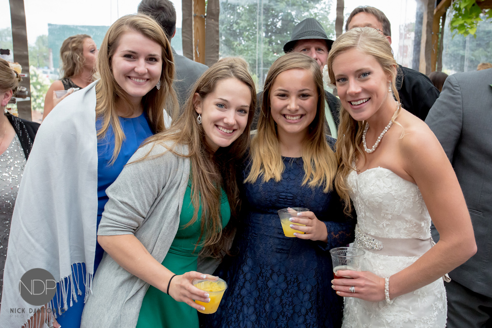 67-Larkin Square Wedding Photos-Blog_© NDP 2015