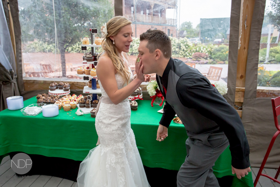 74-Larkin Square Wedding Photos-Blog_© NDP 2015