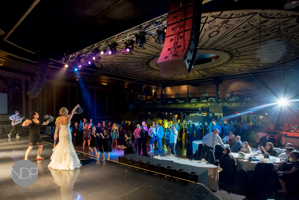 75-The Rapids Theatre Wedding Reception-Blog_© NDP 2016