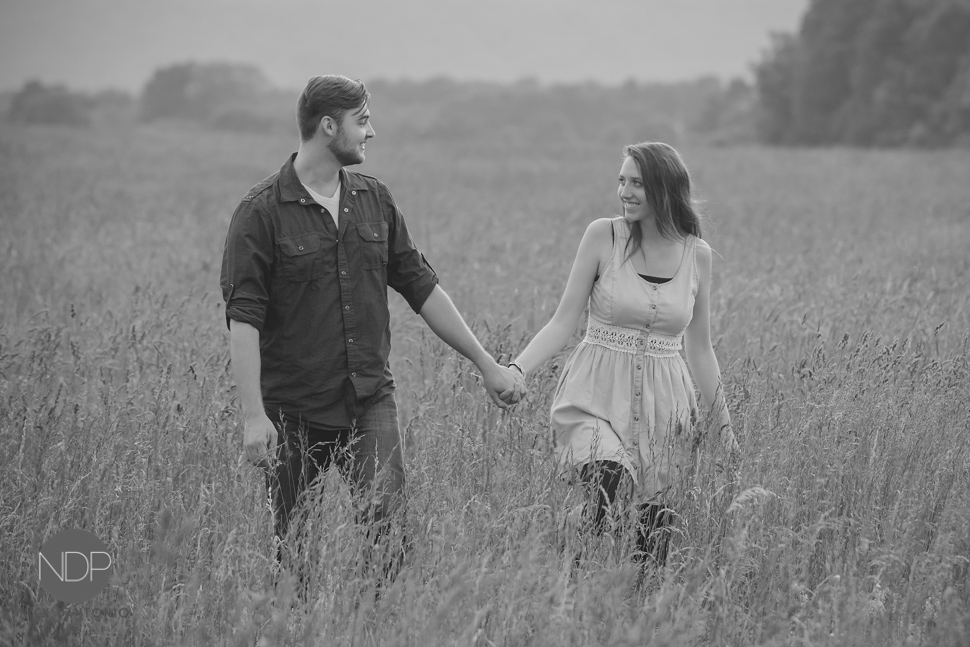 Warsaw Engagement Photos-12-Blog_© NDP 2015