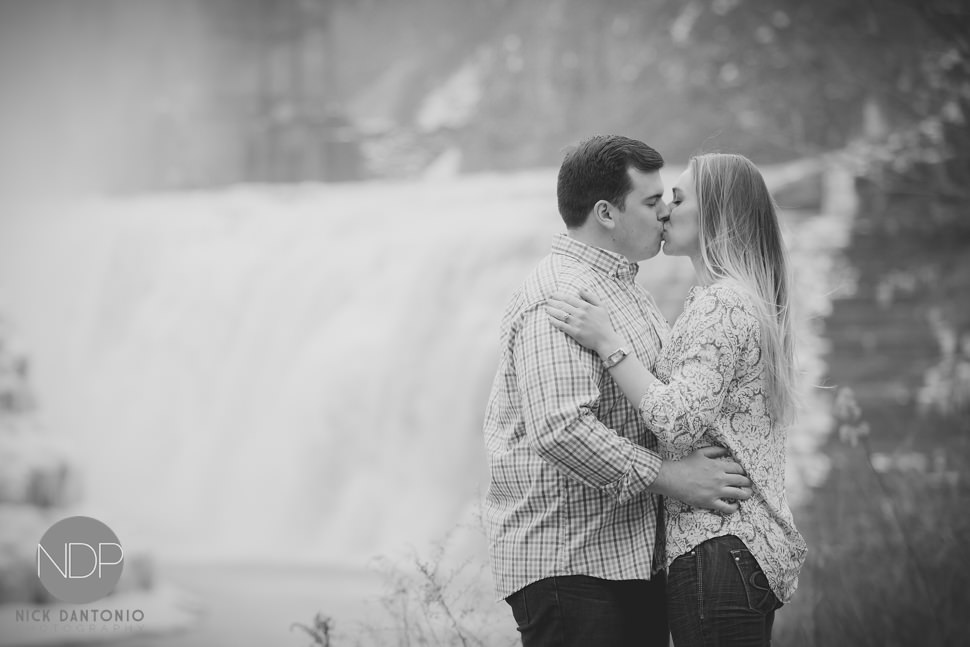 Letchworth State Park Engagement Photos-13-Blog_© NDP 2016