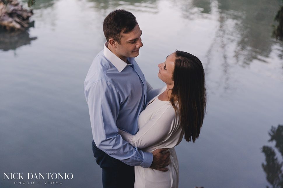 13-Dog Walking Island Engagement Tonawanda