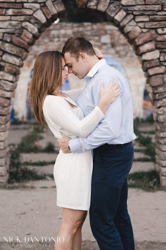 18-Dog Walking Island Engagement Tonawanda