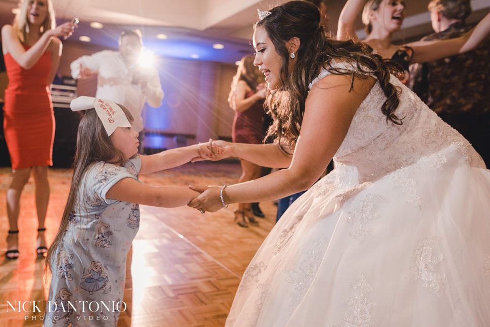 36-Buffalo Convention Centerding Wedding Reception