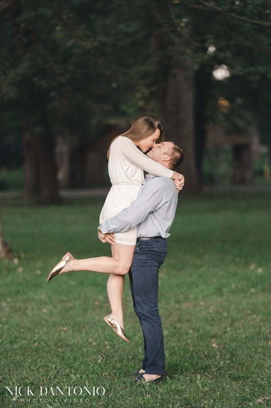 7-Dog Walking Island Engagement Tonawanda